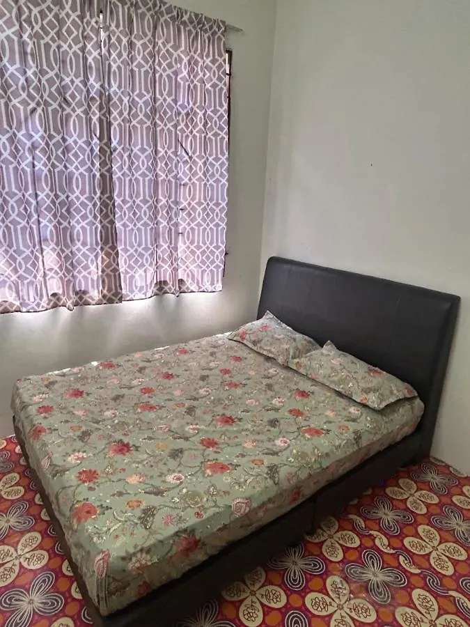 Hz Homestay Bertam 甲抛峇底